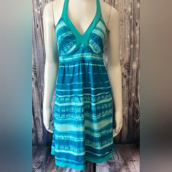 echo beach dress Okhai 